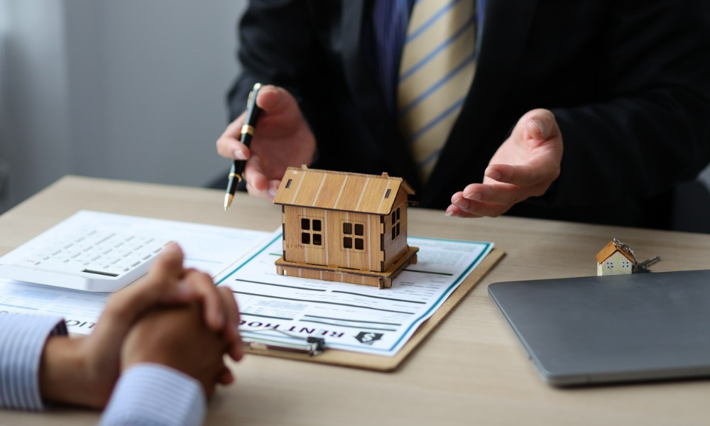 Is a Mortgage Broker the Best Place to get the Best Rate in cities across Ontario